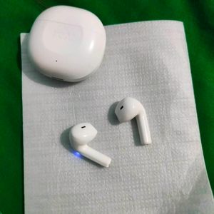 BOAT Airdopes 125 Wireless Earbuds