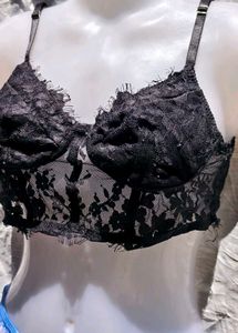 14.13.4 CUTE BLACK CORSET TOP