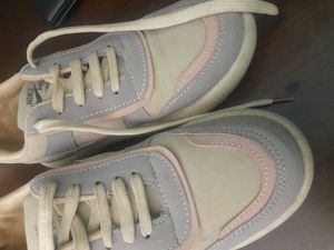 Trending Pastel Color Shoe