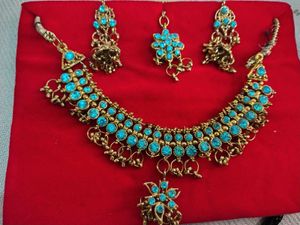 Jewellery Set