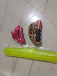 Hair Clips With Brush Box (Combo)