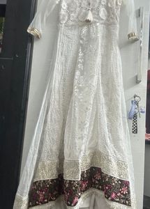 Pretty White Anaarkali up and down