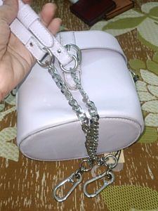 Usa Lilac Sling Bag