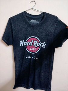 HARD ROCK CAFE T shirt  👕 for Men and Women 🔥