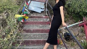 Sale!!!  Black Bodycon Dress