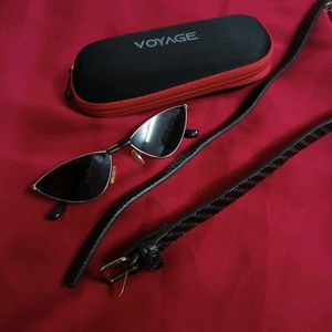 Set of stylish google and belt