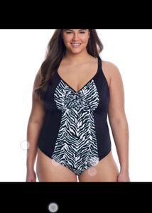 International Swimwear 🎁💕💕