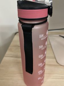 Girls Water Tracking Bottle