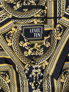 Fashionable Gold Print Luxury