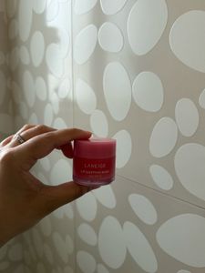LANEIGE LIP MASK (berry)