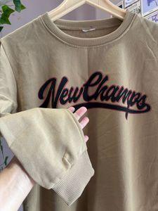 Nude Sweetshirt 😎