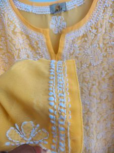 Ada Chickenkari Kurta💛