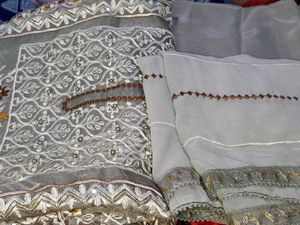 Pakistani Embroidered Organza Unstitched Suit