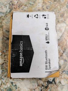 Amazon Basics Portable Speaker