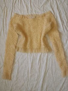 Flash Sale!!.Zara Popcorn Fitted Top