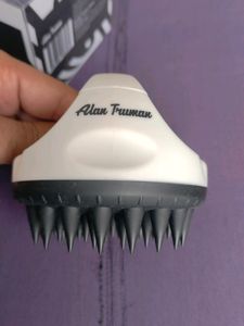 Scalp Massage And Shampoo brush