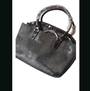 Elegant Handbag