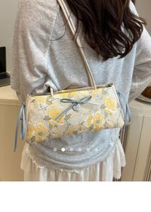 Savana bow shoulder bag