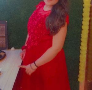A Beautiful Middi Frock For Girls Women