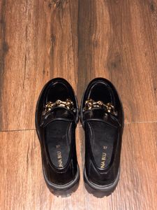Luna Blu Black Loafers