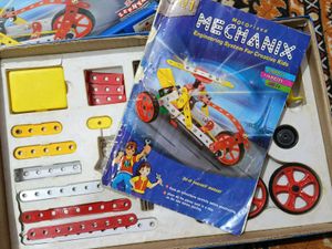 Mechanix Motorized Game