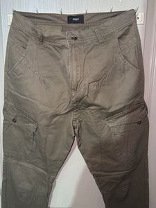 Comfortable Cargos for Travel &amp; Leisure Wear