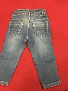 Distressed Denim Cropped Jeans