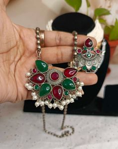 Monalisa stones Statement Necklace without Earring