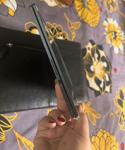 Lenovo Yoga Book YB1-X91 Tablet