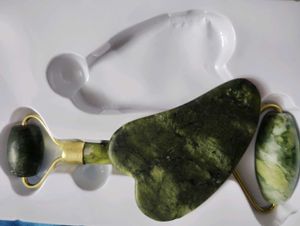 Jade Roller &amp; Gua Sha Set