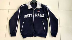 Australia Zip Up Jacket Size S/42"