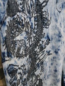 Graphic Print Denim Jeans acid washed