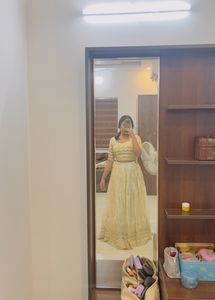 Bridal lehanga Heavy Work Wedding dress Low Price
