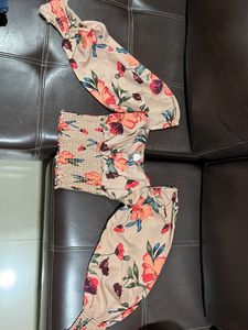 Pretty Floral Party  Top
