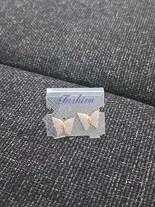 Butterfly Earrings and bow hairstyle clip