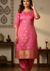 {L}Pink & Gold Banarasi Kurta Set