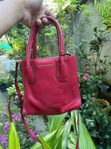 🇺🇸 Michael Kors imported leather Handbag