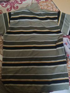Striped Men&#39;s Shirt