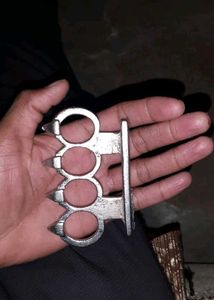Metal Knuckle Duster Punch