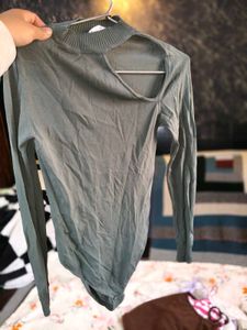 Cutout Long Sleeve Bodysuit