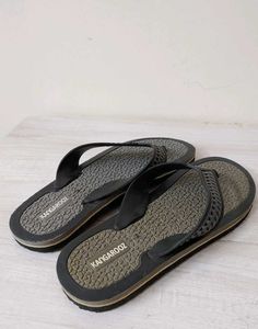 Men&#39;s Fashion design Slipper Size-9