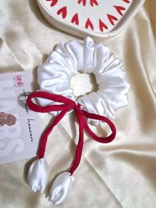 Xl Tulip Scrunchie