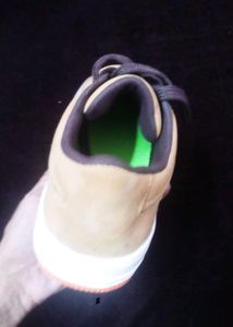NEW No USED SPORTS SHOES FOR MAN.