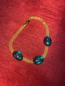 Green  Stone Jewellery Sets