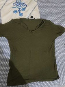 Two Tops Under 299