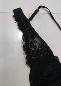 Elegant Black Lace Bra