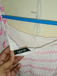 Zudio White & Pink Top