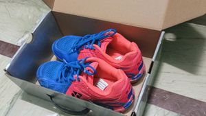YONEX BADMINTON SHOES