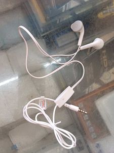 Landmark Earphone