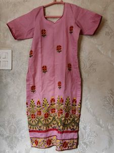 Embroidered Pink Kurta